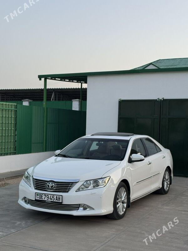 Toyota Aurion 2013 - 300 000 TMT - Aşgabat - img 1
