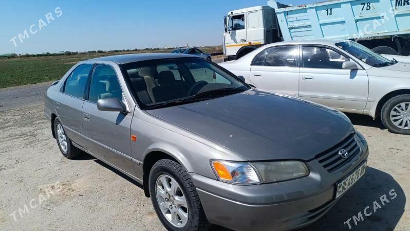 Toyota Camry 1998 - 155 000 TMT - Sakarçäge - img 1