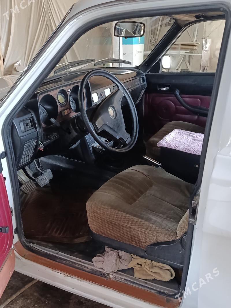 Volvo 240 1991 - 30 000 TMT - Sakarçäge - img 1