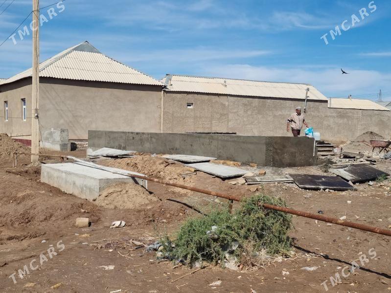 SATLYK JAY YER - Теджен - img 1