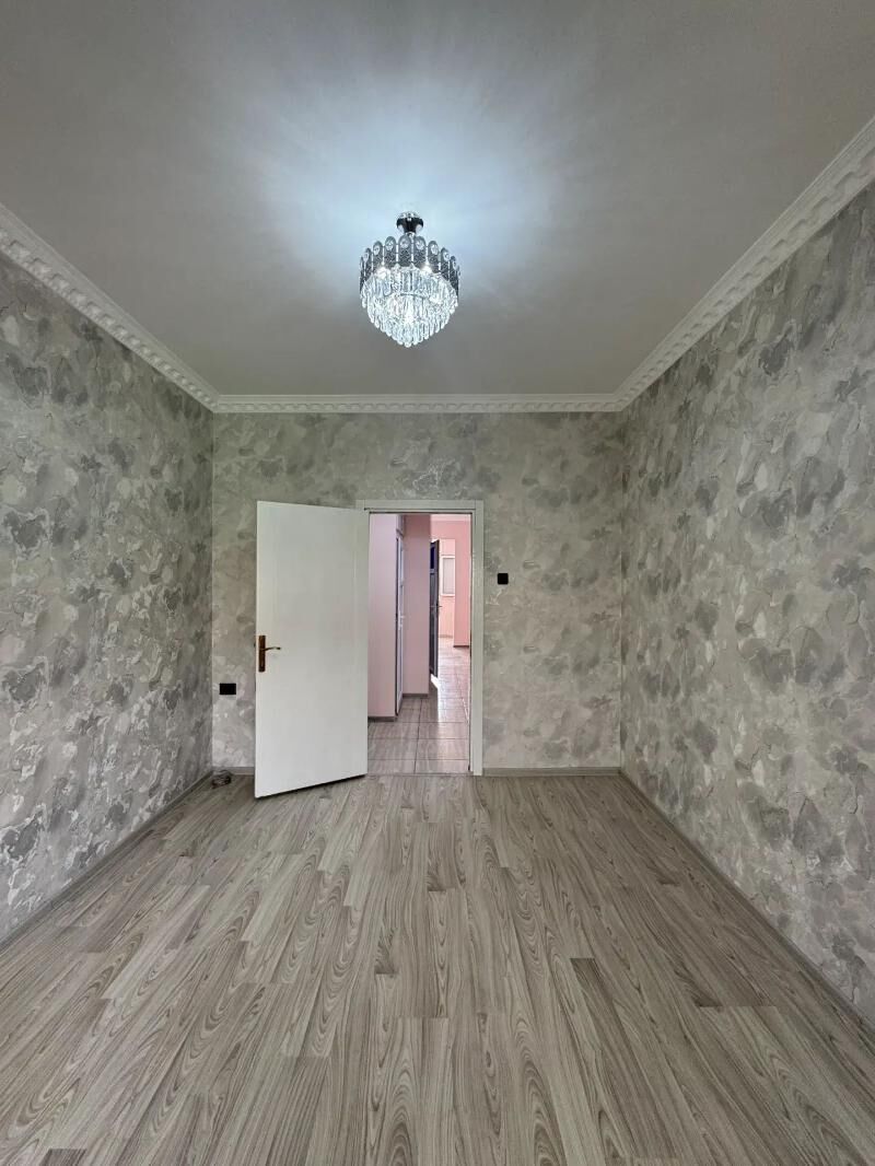 kemine taçmyradow - 1 мкр - img 1