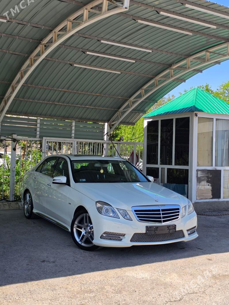 Mercedes-Benz E500 2011 - 390 000 TMT - 9 мкр - img 1