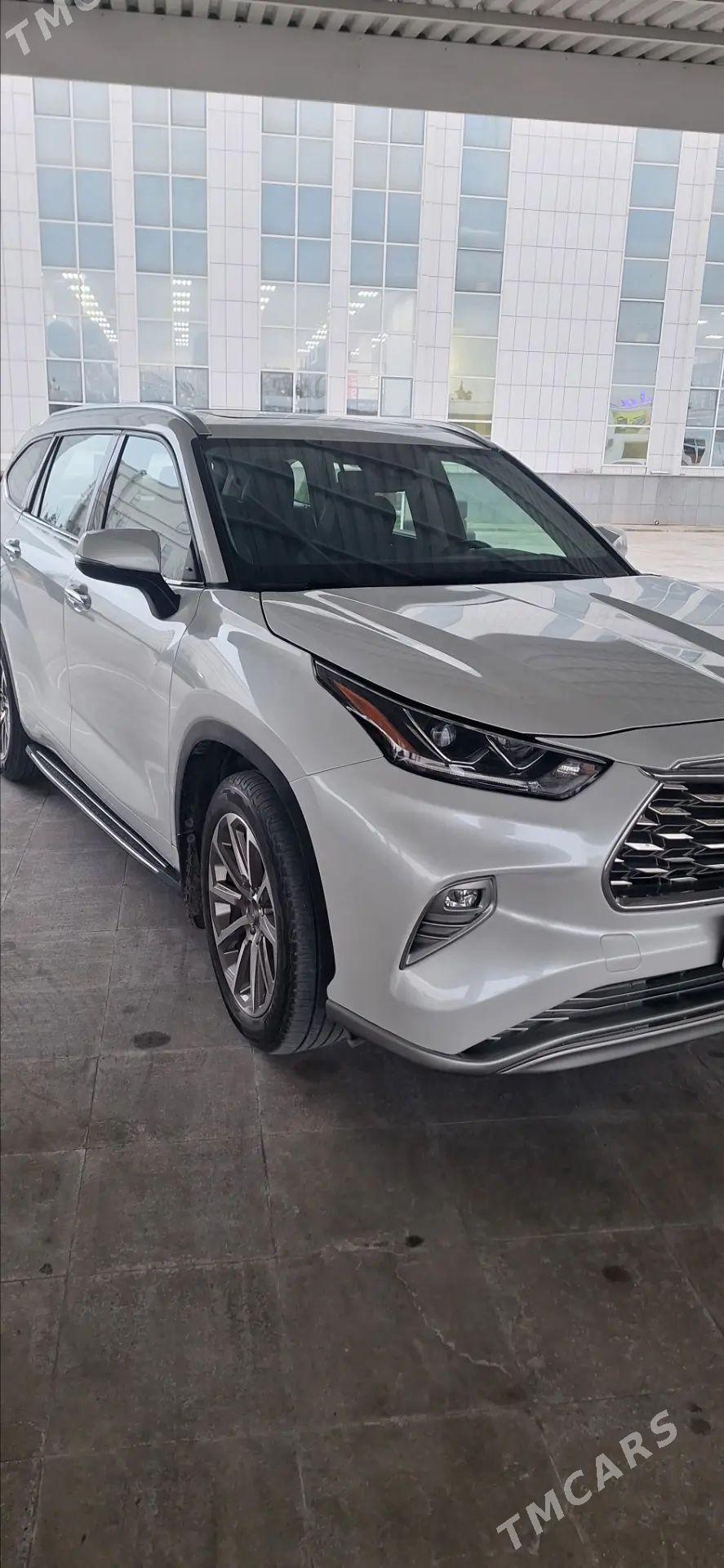 Toyota Highlander 2021 - 550 000 TMT - Губадаг - img 1