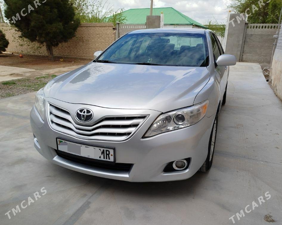 Toyota Camry 2010 - 178 000 TMT - Мары - img 1