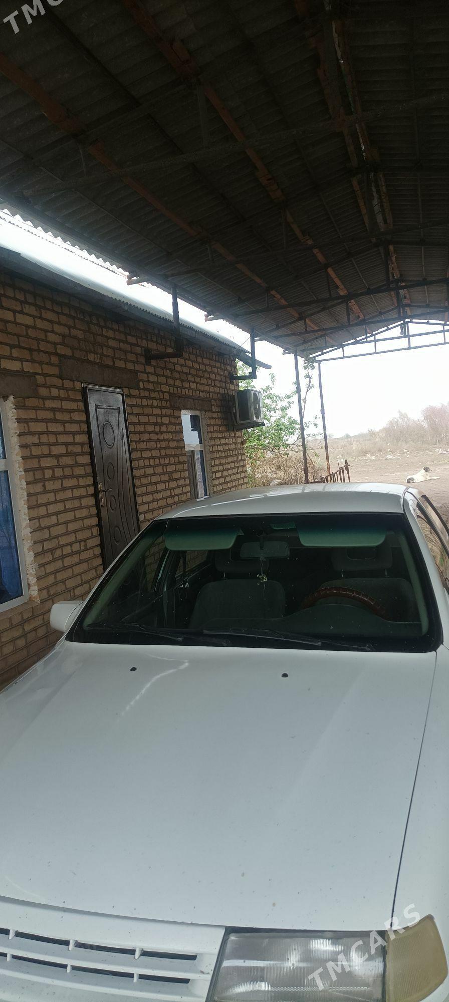 Opel Vectra 1993 - 30 000 TMT - Теджен - img 1