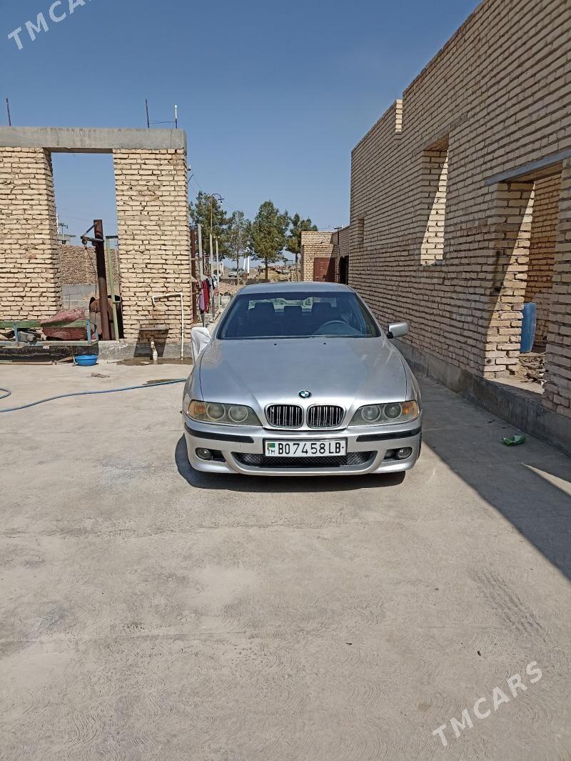 BMW E39 1997 - 80 000 TMT - Чарджоу - img 1