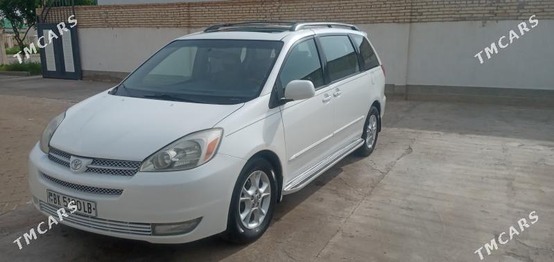 Toyota Sienna 2005 - 260 000 TMT - Garabekewül - img 1