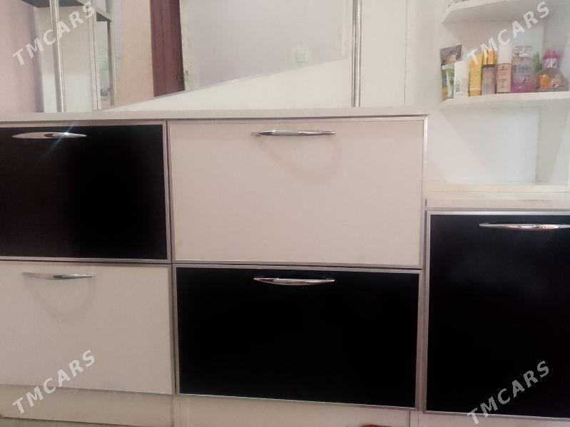 Aýakgap goýulýan - Балканабат - img 1