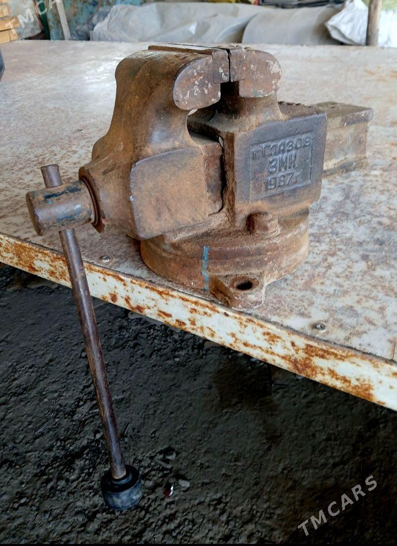 Тиски СССР - Baýramaly - img 1