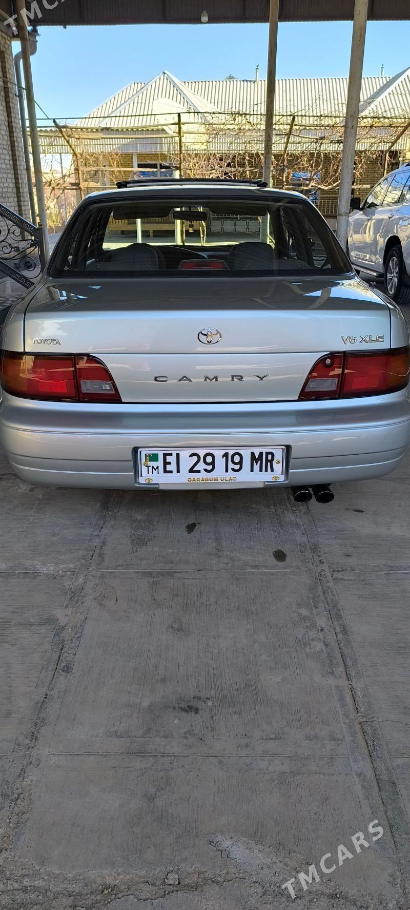 Toyota Camry 1995 - 142 000 TMT - Mary - img 1