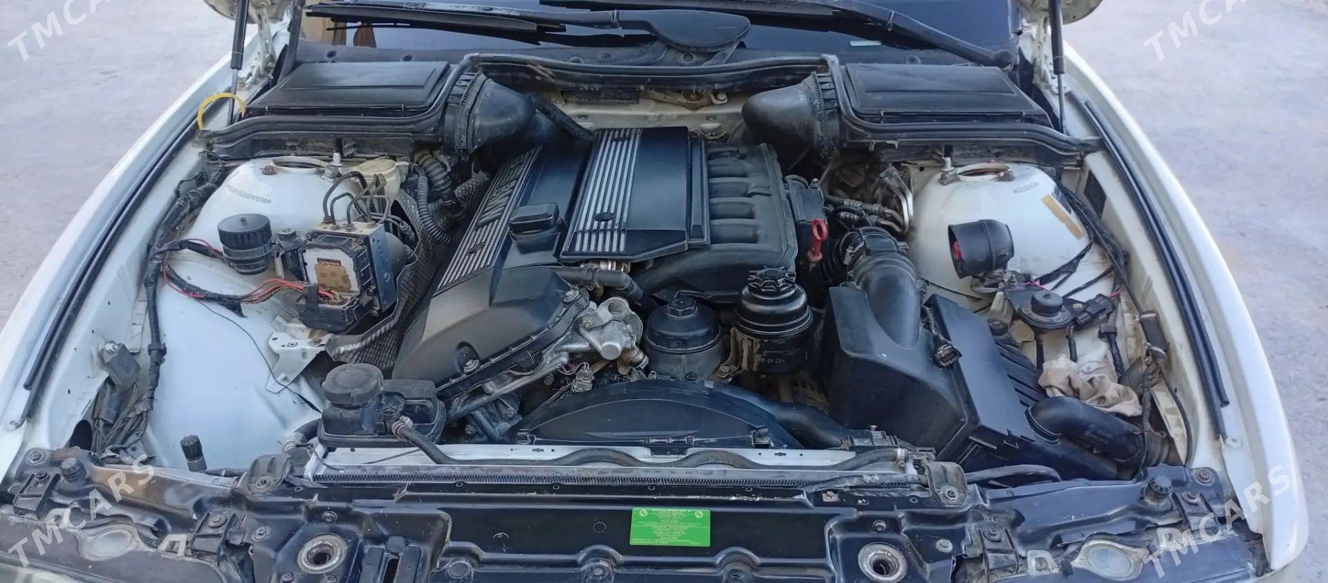 BMW 5 Series 1999 - 100 000 TMT - Теджен - img 1