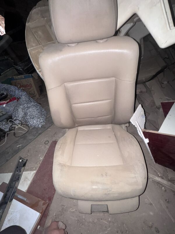 Mercedes salon 4 000 TMT - Türkmenabat - img 1