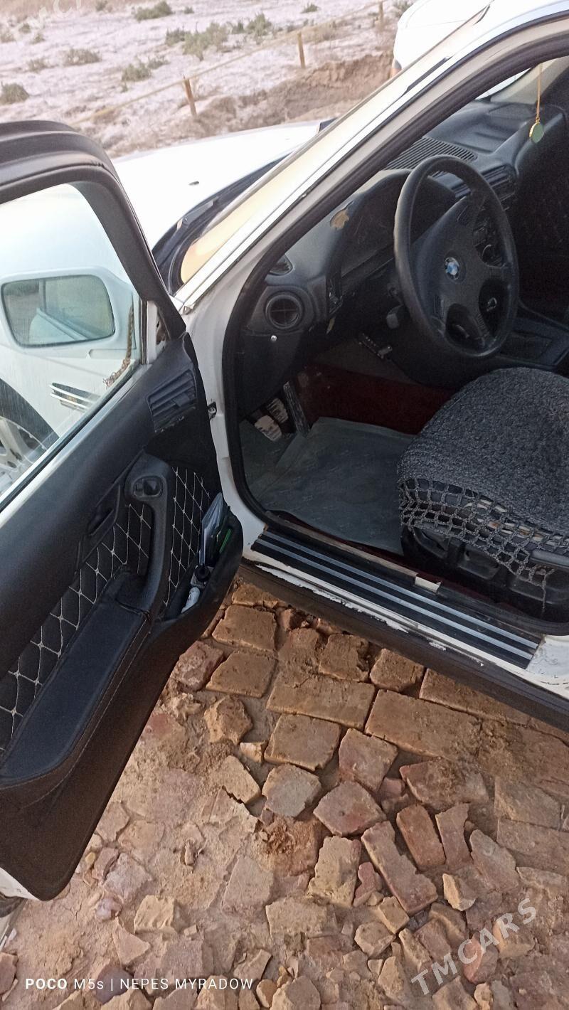 BMW 525 1990 - 41 000 TMT - Байрамали - img 1