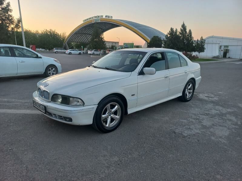 BMW E39 1997 - 84 000 TMT - 9 mkr - img 1