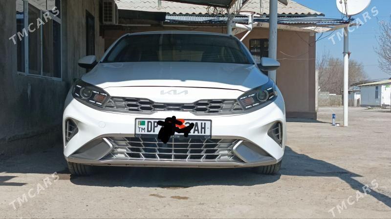 Kia Forte 2022 - 245 000 TMT - Änew - img 1