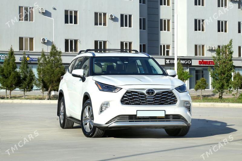 Toyota Highlander 2021 - 630 000 TMT - Мары - img 1