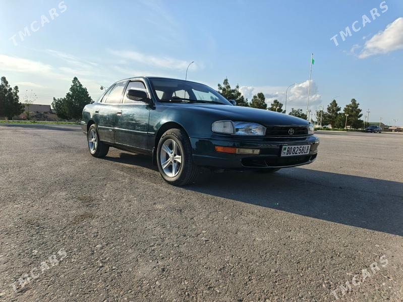 Toyota Camry 1994 - 120 000 TMT - Фарап - img 1