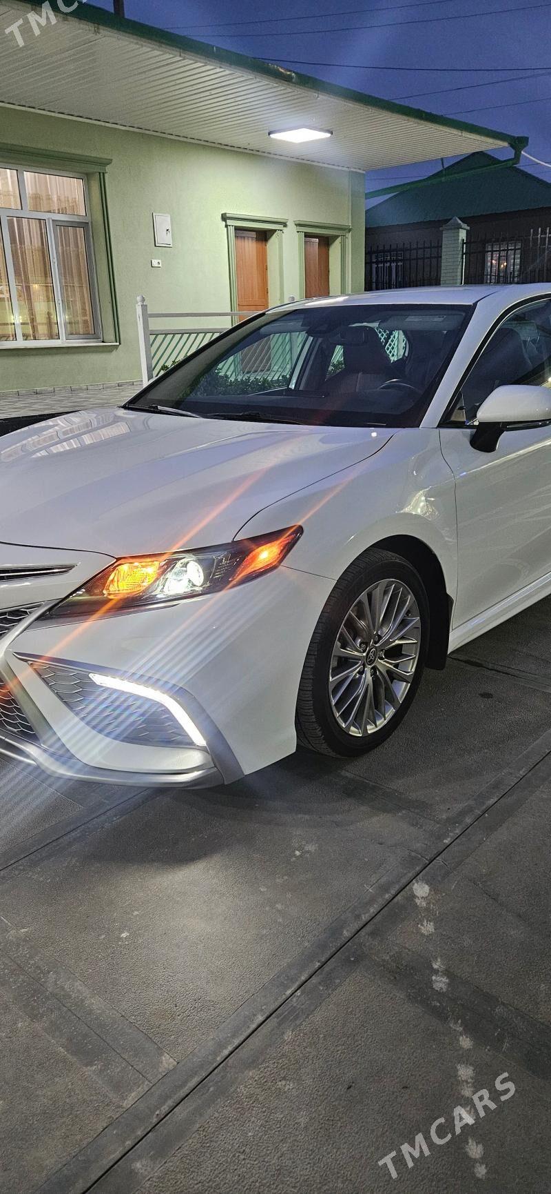 Toyota Camry 2021 - 350 000 TMT - Багир - img 1