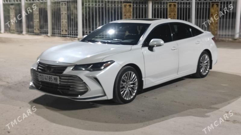 Toyota Avalon 2019 - 390 000 TMT - Мары - img 1