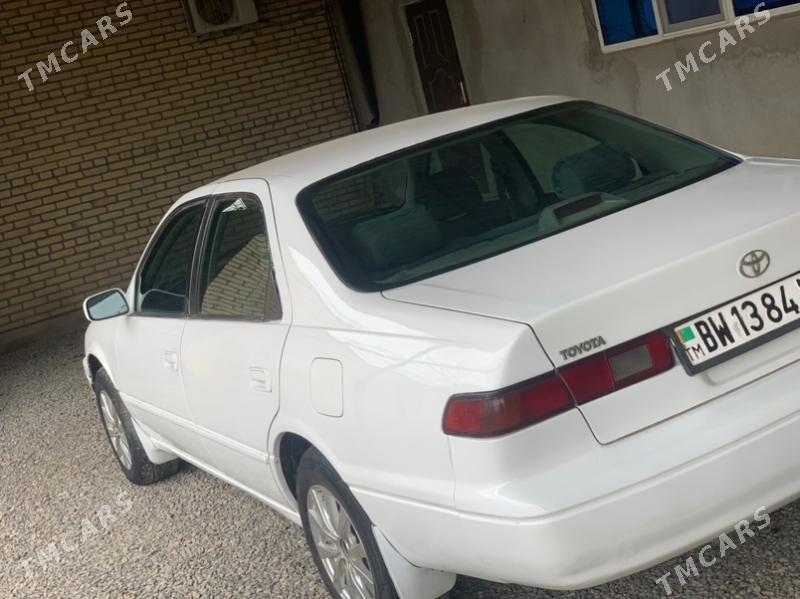 Toyota Camry 1998 - 130 000 TMT - Dostluk - img 1