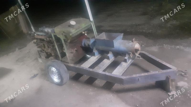 MTZ T-28 2023 - 32 000 TMT - Daşoguz - img 1