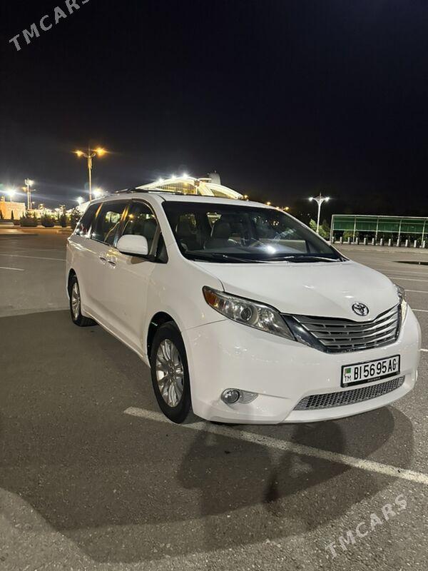 Toyota Sienna 2011 - 330 000 TMT - Hitrowka - img 1