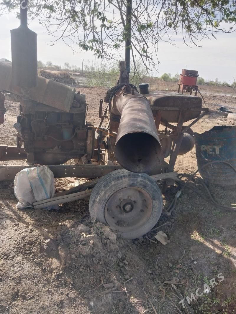 MTZ T-28 1990 - 20 000 TMT - Akdepe - img 1