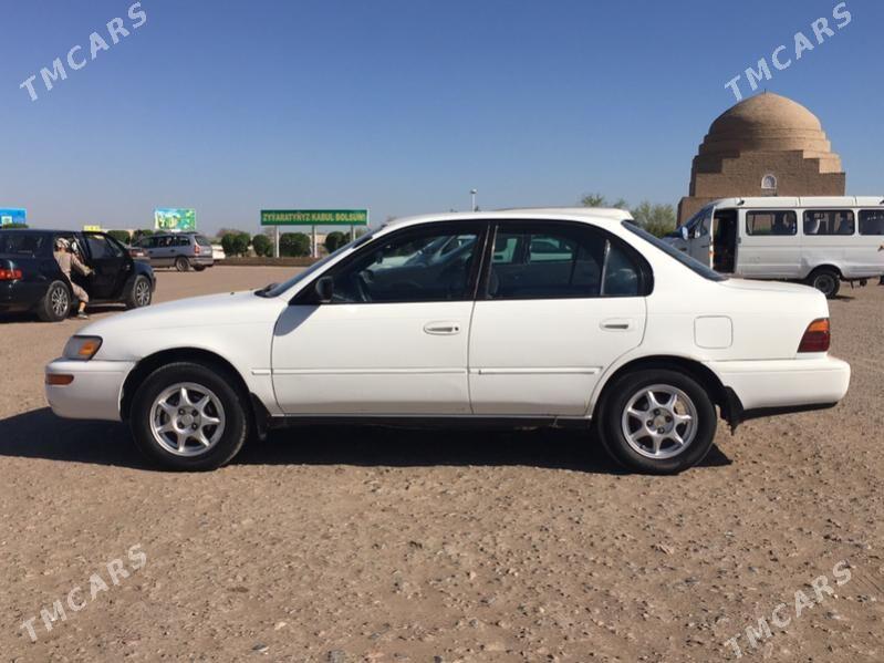 Toyota Corolla 1993 - 100 000 TMT - Köneürgenç - img 1