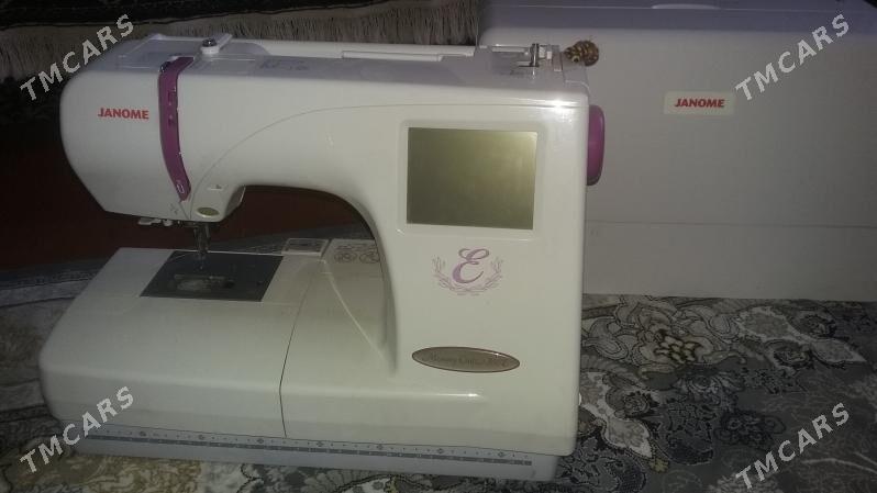 yaka uryan kompyuter massynka - Türkmenbaşy - img 1