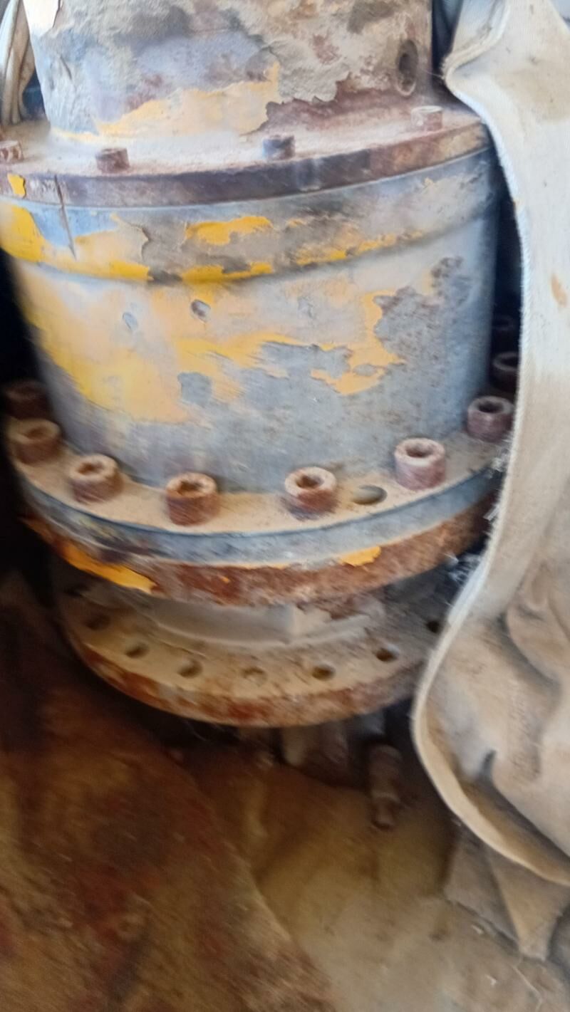 XCMG kranyn poworot reduktory 18 000 TMT - Wekilbazar - img 1