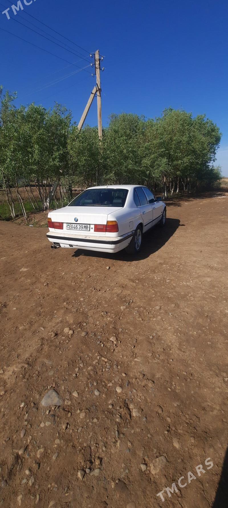 BMW 525 1993 - 60 000 TMT - Мары - img 1