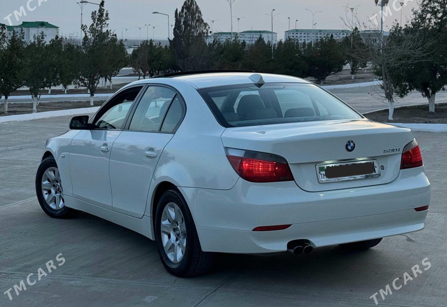 BMW E60 2004 - 180 000 TMT - Балканабат - img 1