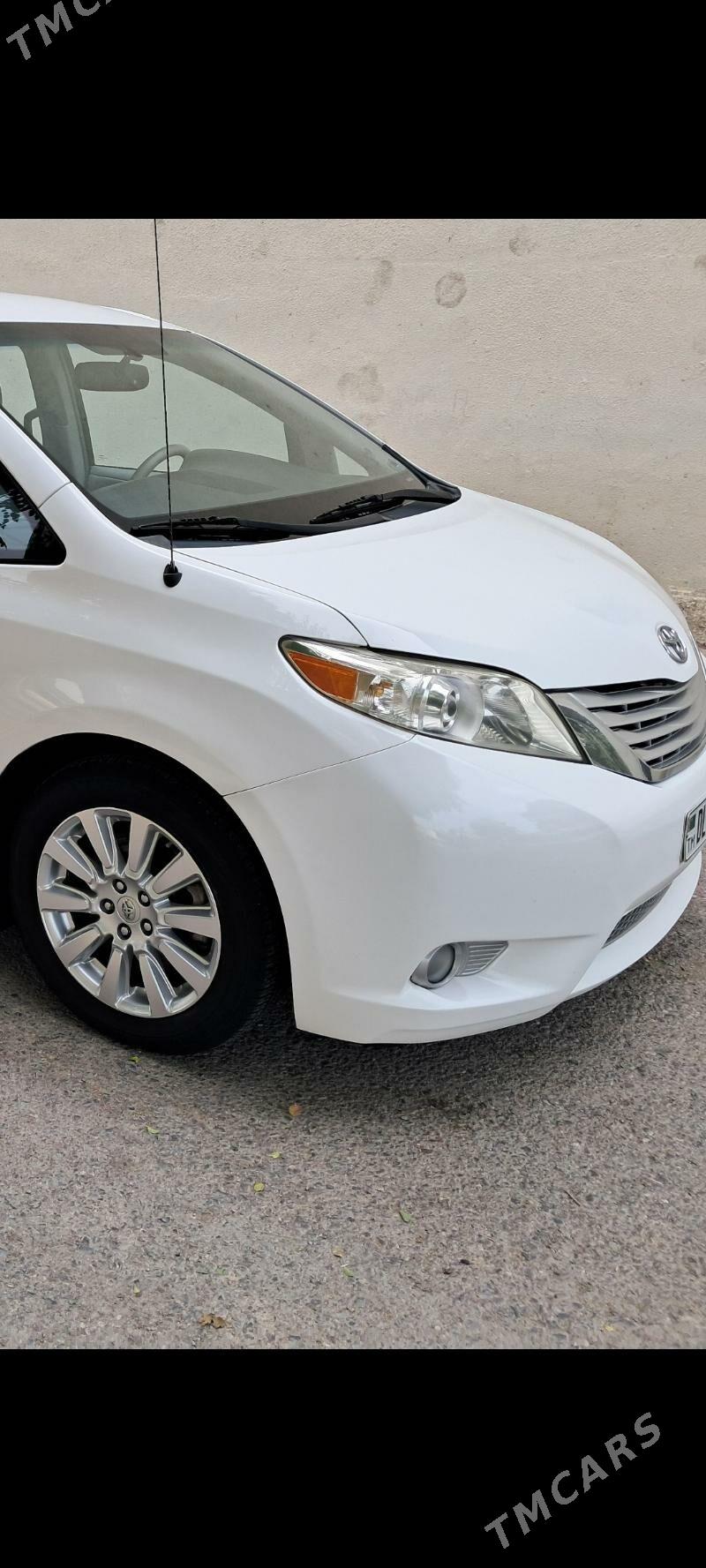 Toyota Sienna 2012 - 350 000 TMT - Hitrowka - img 1