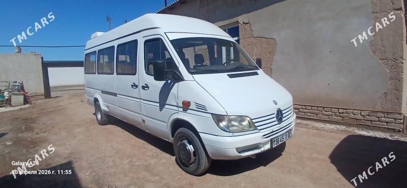 Mercedes-Benz Sprinter 2009 - 190 000 TMT - Дашогуз - img 1