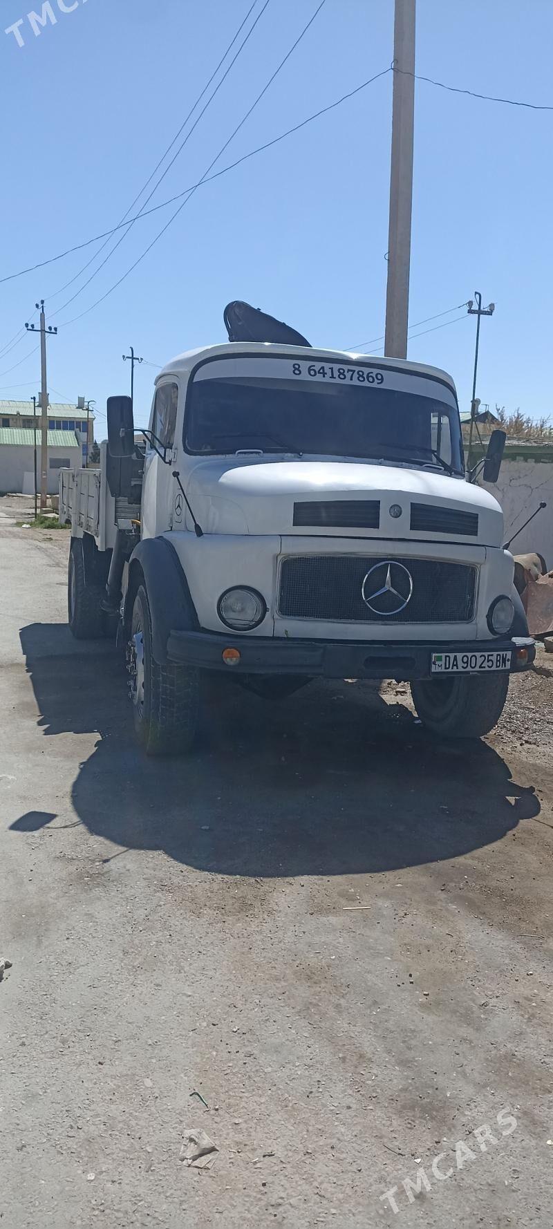 Mercedes-Benz ACTROS 3331 1989 - 160 000 TMT - Балканабат - img 1