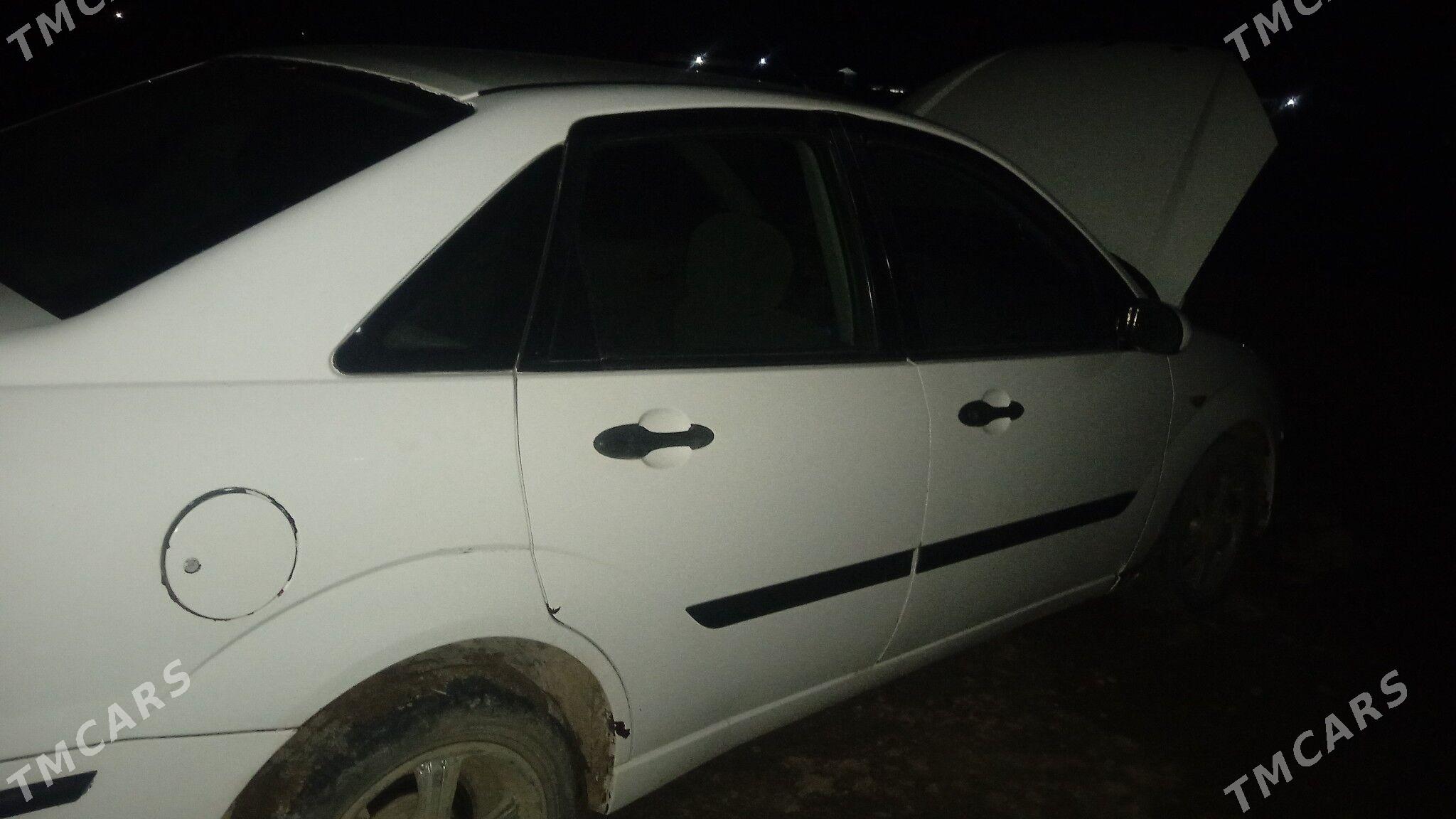 Ford Focus 2000 - 50 000 TMT - Бабадайхан - img 1