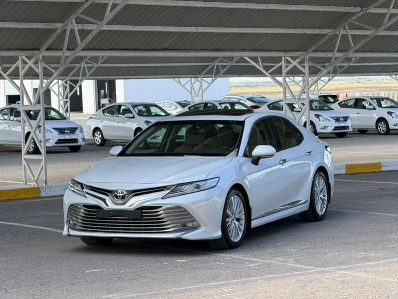Toyota Camry 2020 - 547 000 TMT - Ашхабад - img 1