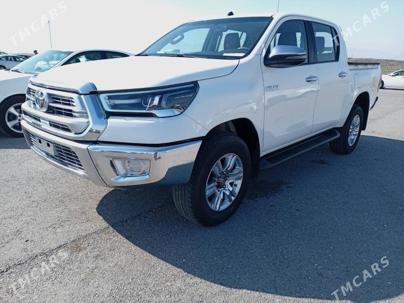 Toyota Hilux 2024 - 620 000 TMT - Ашхабад - img 1
