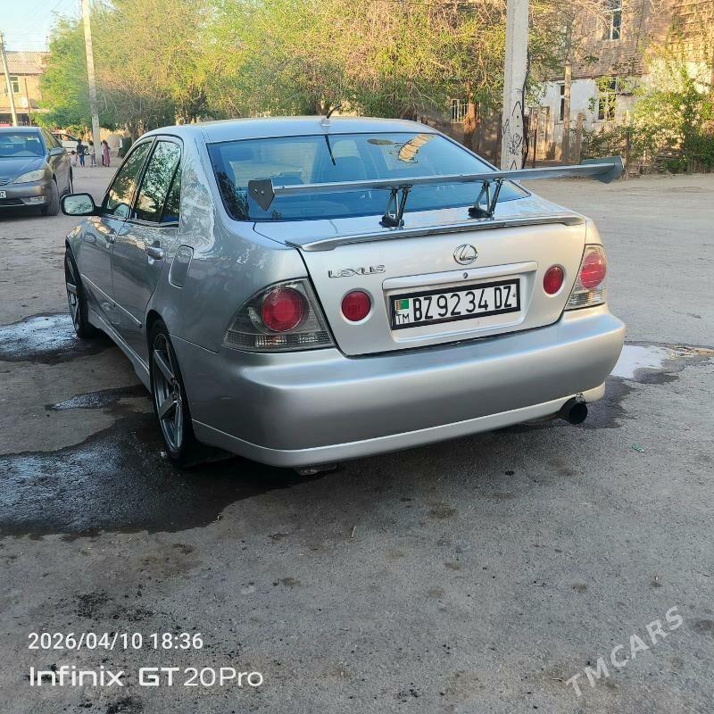 Lexus IS 2004 - 120 000 TMT - Дашогуз - img 1