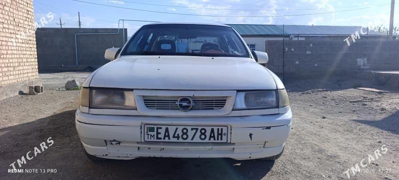 Opel Vectra 1991 - 31 000 TMT - Bäherden - img 1