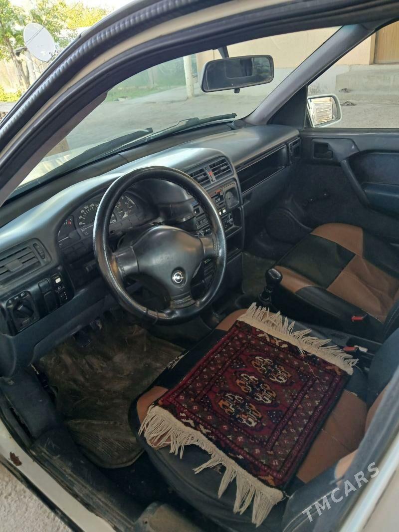 Opel Vectra 1991 - 40 000 TMT - Gökdepe - img 1