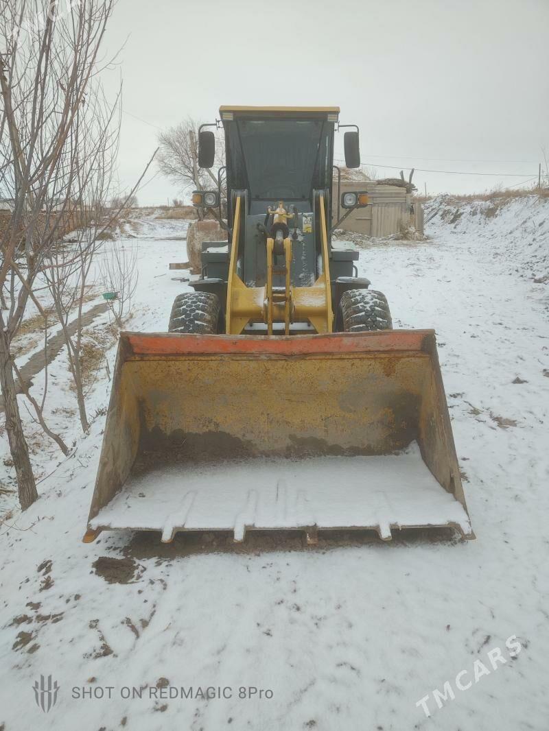 XCMG LW300F 2011 - 200 000 TMT - Türkmenbaşy etr. - img 1