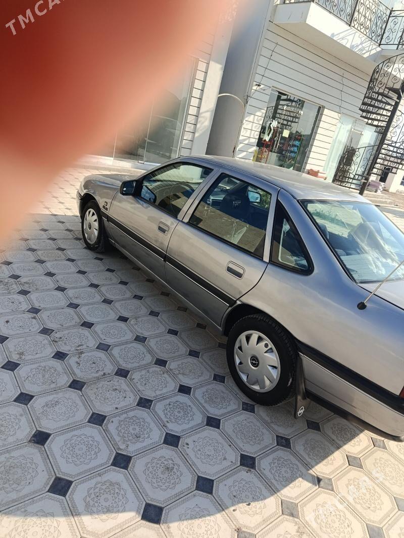 Opel Vectra 1992 - 45 000 TMT - Mary - img 1
