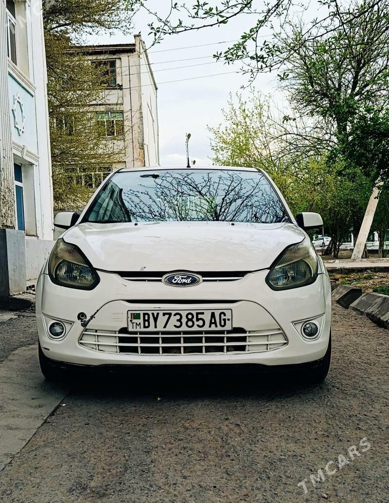 Ford Figo 2012 - 95 000 TMT - Ашхабад - img 1