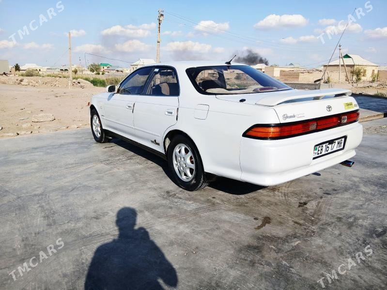 Toyota Mark II 1994 - 100 000 TMT - Sakarçäge - img 1