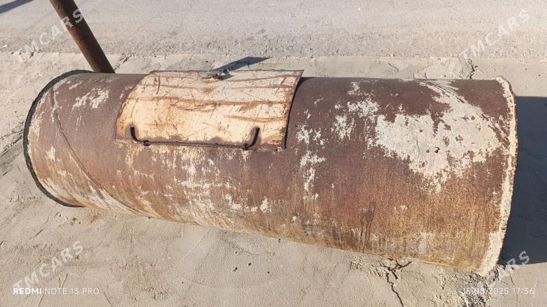 ÝOMKUST BOÇKA. - Балканабат - img 1