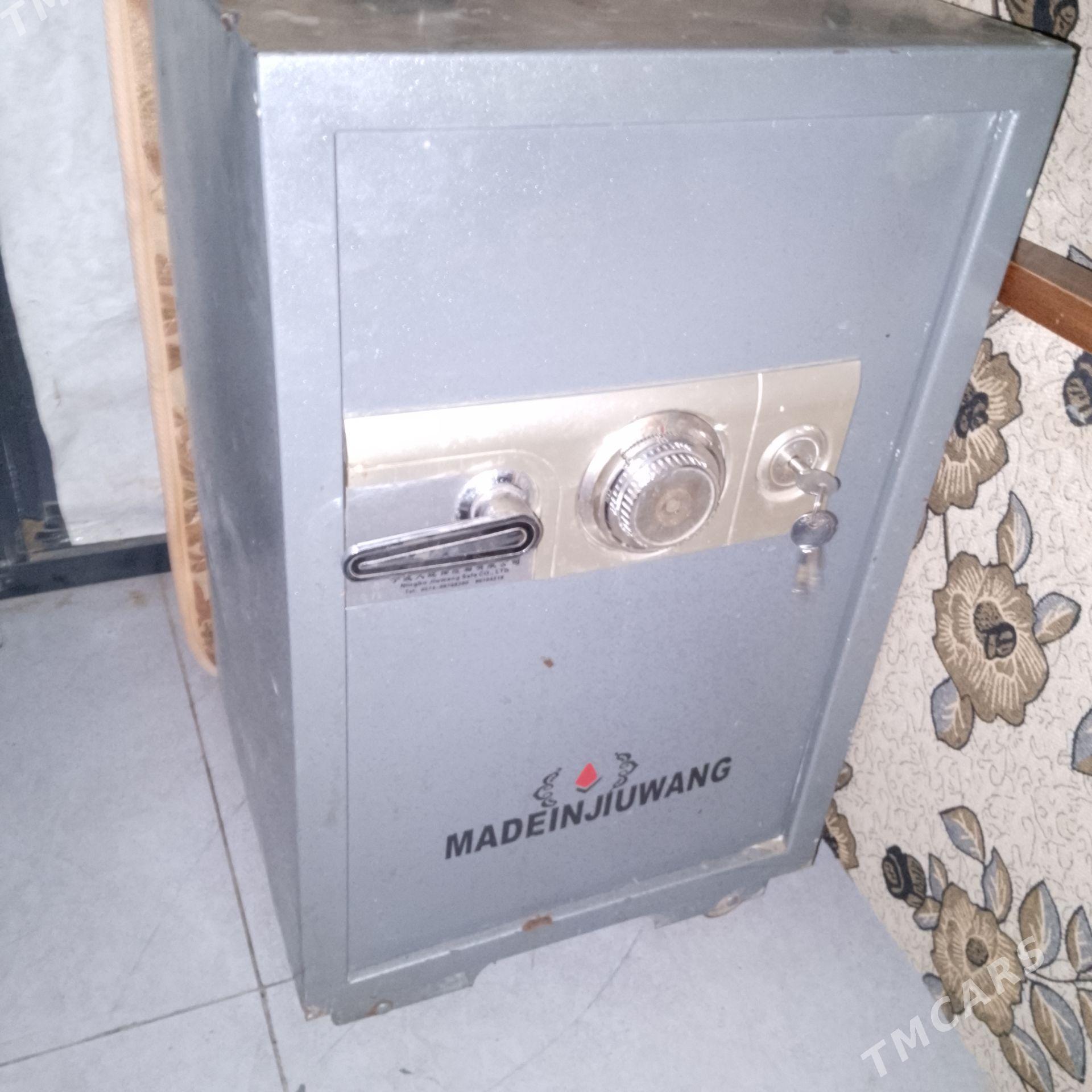 SeYf YanmaYan - Mary - img 1