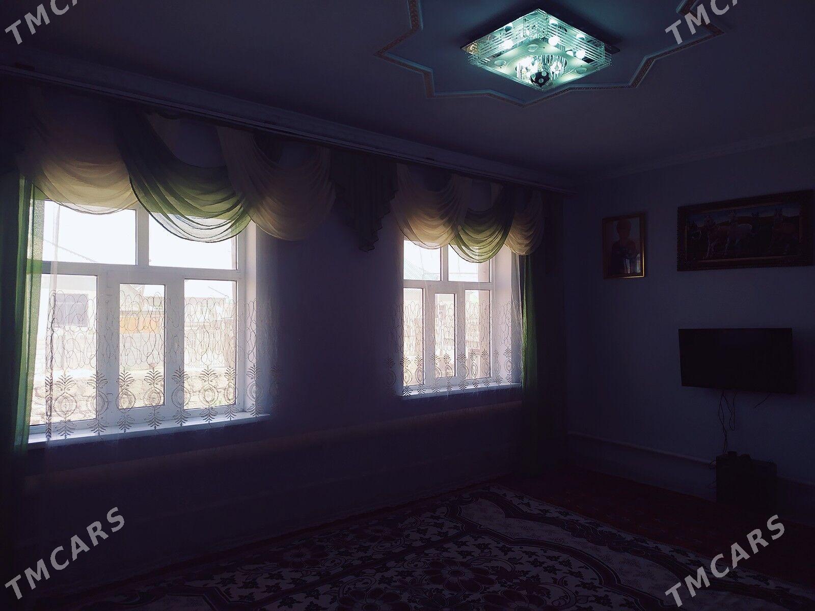 Jaŷ - Туркменбаши - img 1