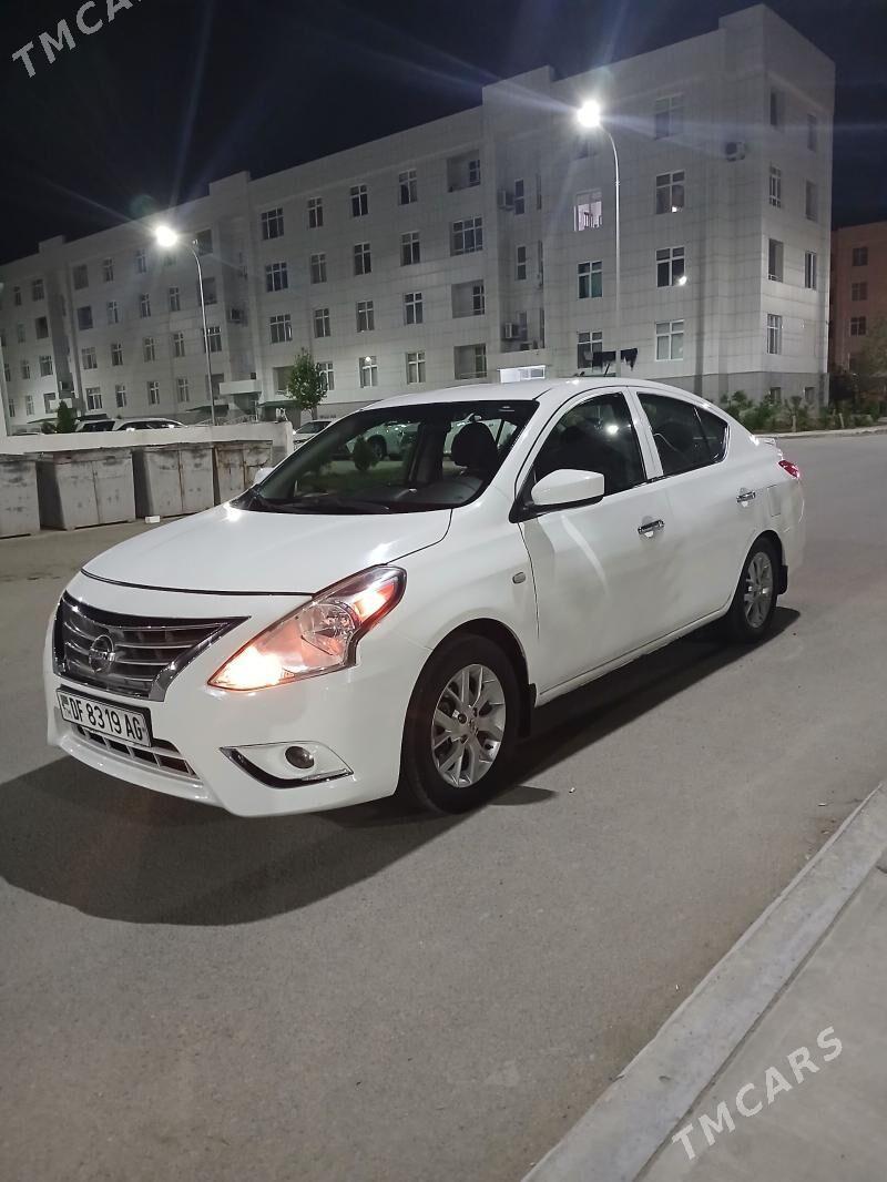 Nissan Versa 2018 - 145 000 TMT - Ашхабад - img 1