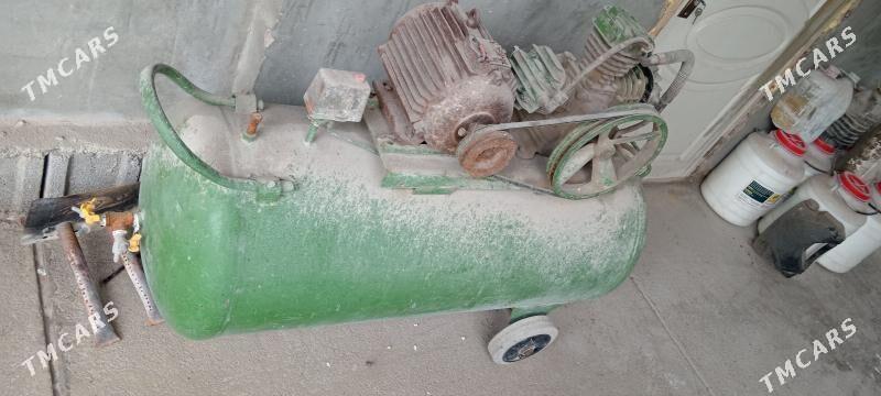 HOWA KAMPRESSOR 200 LT - Köneürgenç - img 1